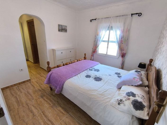 Image No.8-4 Bed Villa for sale