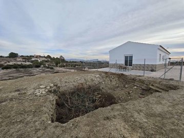 39545-villa-for-sale-in-fortuna-3466151-large