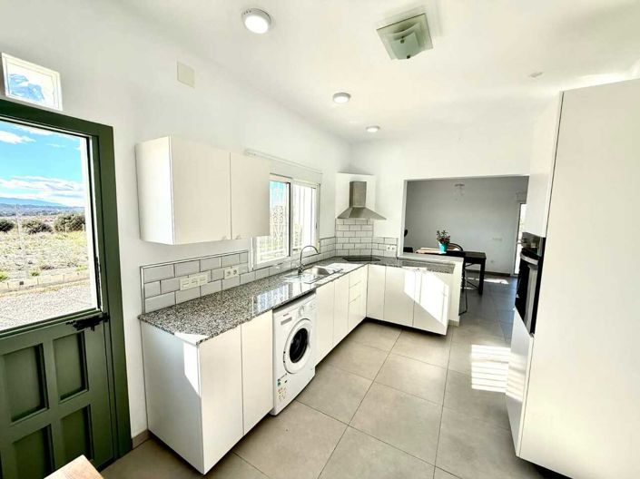 Image No.17-3 Bed Villa for sale