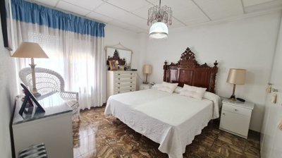 d69833d708700169833d708704e