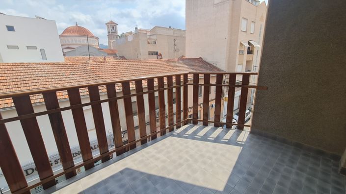 Image No.16-4 Bed Townhouse for sale
