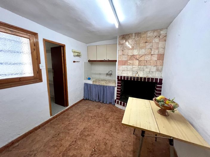 Image No.11-3 Bed Townhouse for sale