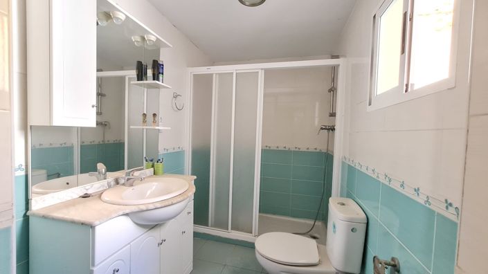 Image No.10-4 Bed Townhouse for sale