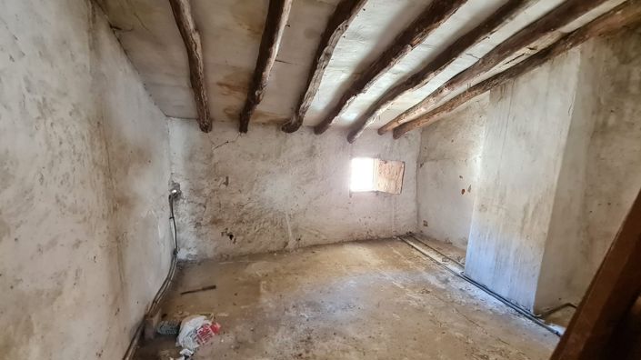 Image No.24-4 Bed Townhouse for sale