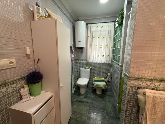 Image No.13-Maison de campagne de 5 chambres à vendre à Elda