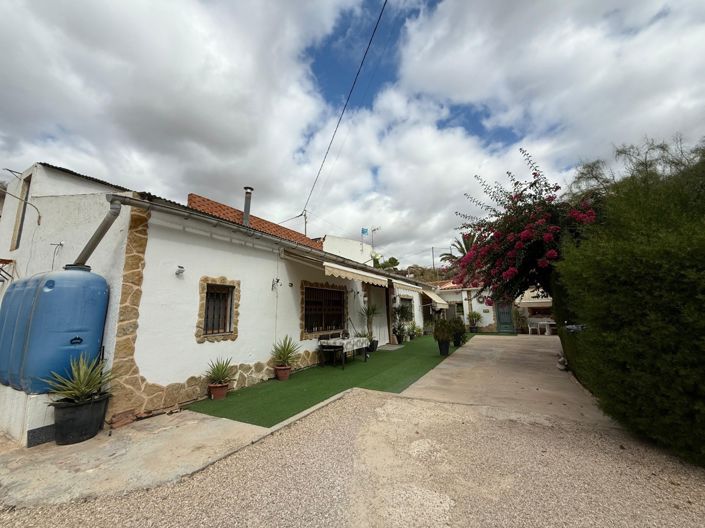 Image No.27-5 Bed Country House for sale