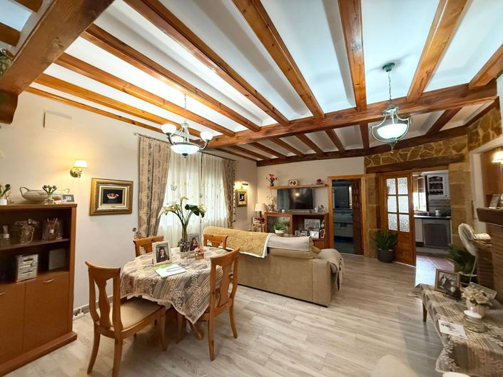 Image No.4-5 Bed Country House for sale