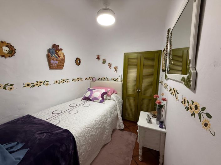 Image No.9-5 Bed Country House for sale