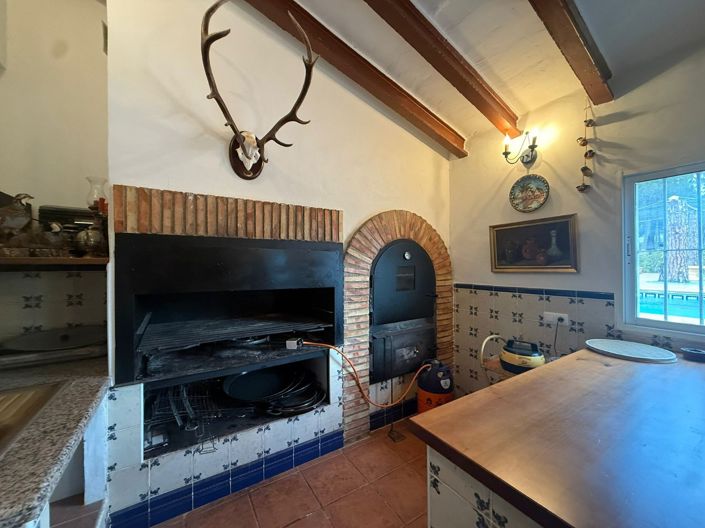 Image No.10-4 Bed Villa for sale