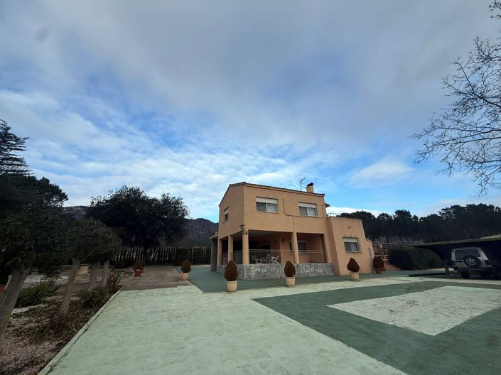 Image No.3-Villa de 4 chambres à vendre à Salinas