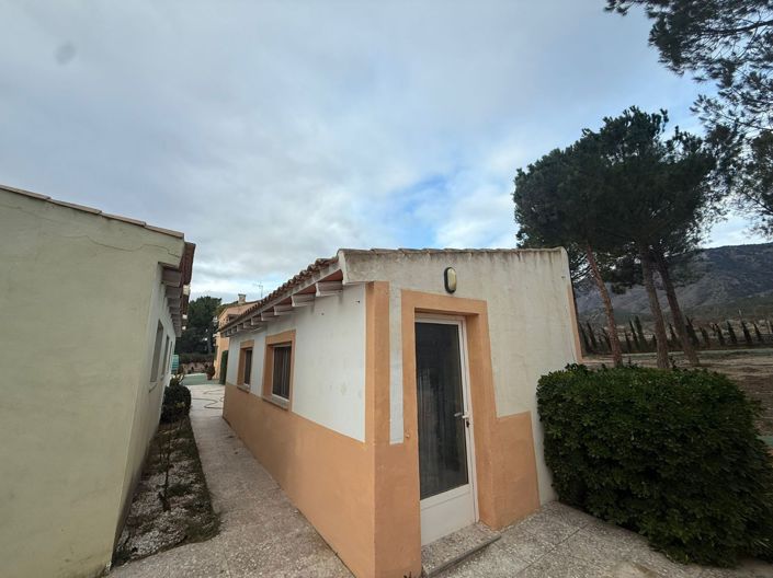 Image No.31-4 Bed Villa for sale