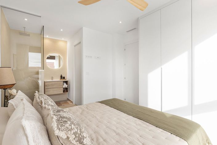 Image No.32-3 Bed Apartment for sale