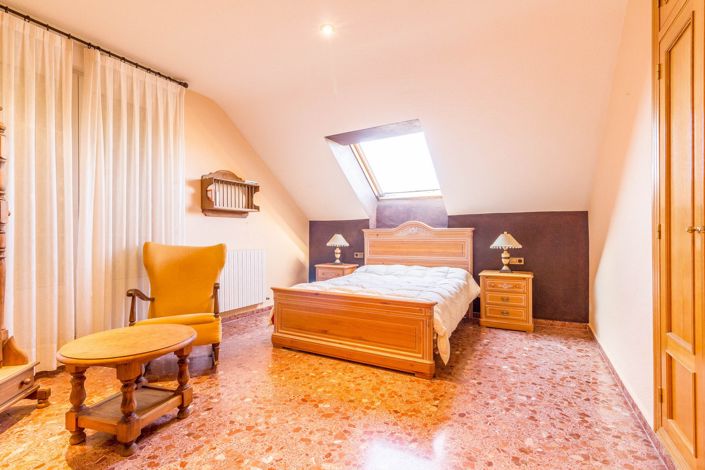 Image No.17-Villa de 7 chambres à vendre à Yecla