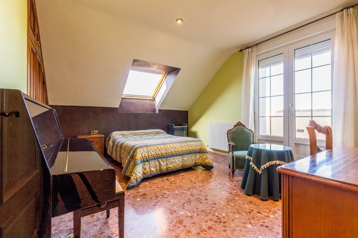 Image No.18-Villa de 7 chambres à vendre à Yecla