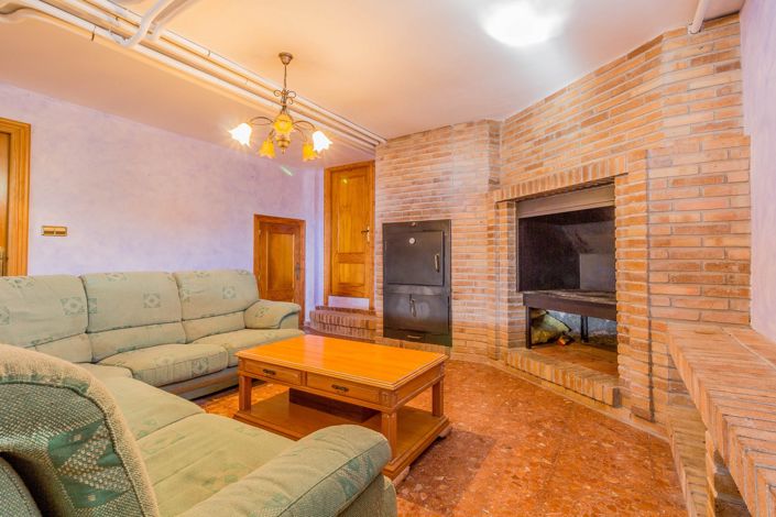 Image No.23-Villa de 7 chambres à vendre à Yecla