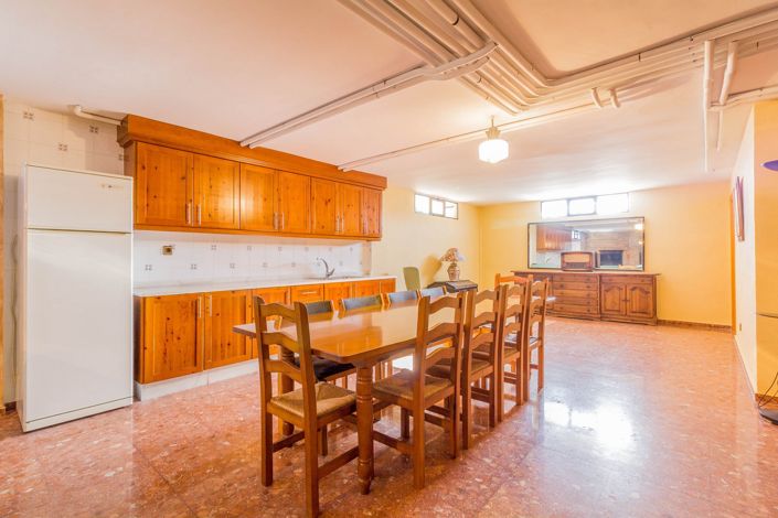 Image No.24-Villa de 7 chambres à vendre à Yecla