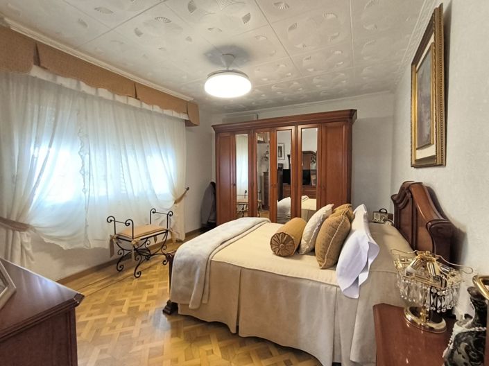 Image No.14-Villa de 4 chambres à vendre à Sax