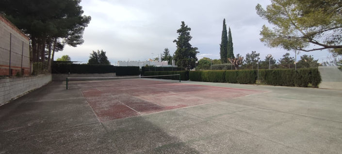 Image No.47-Villa de 4 chambres à vendre à Sax