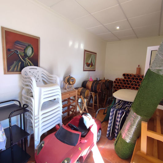 Image No.23-Villa for sale