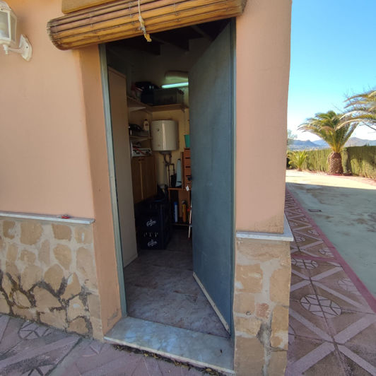 Image No.27-Villa for sale