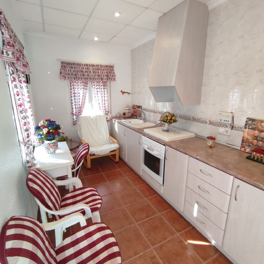 Image No.29-Villa for sale