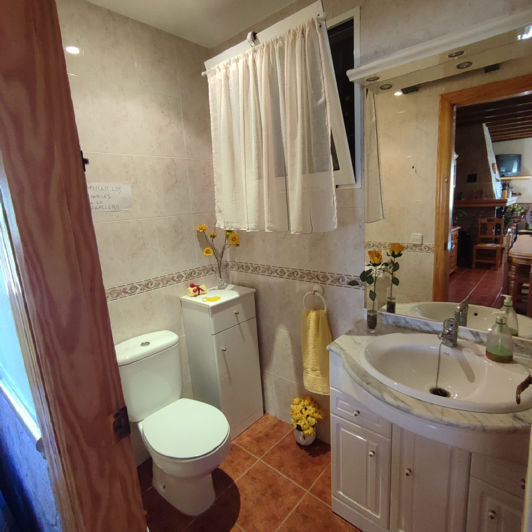 Image No.32-Villa for sale