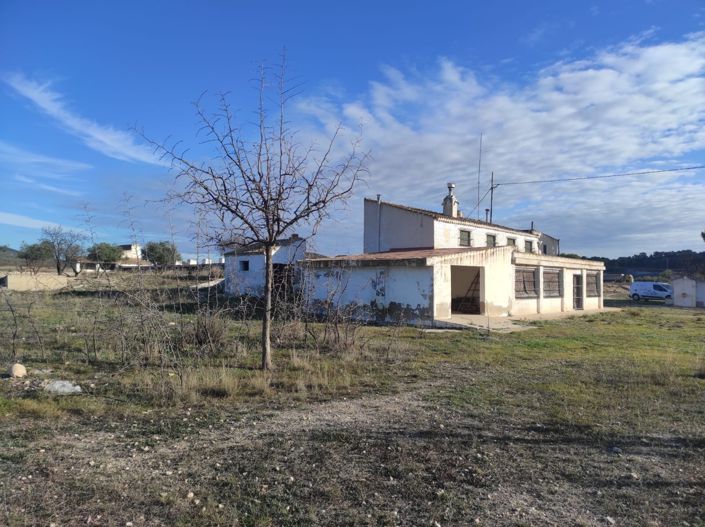 Image No.2-Maison de campagne de 4 chambres à vendre à Alicante