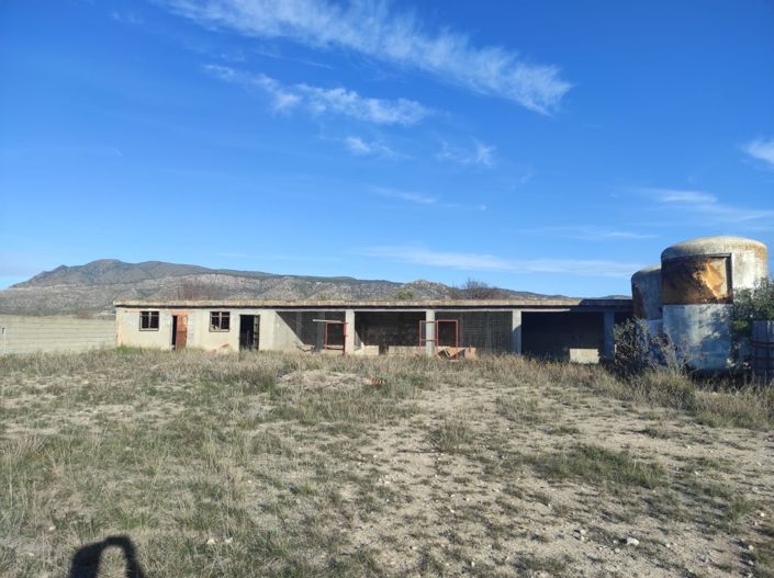 Image No.3-Maison de campagne de 4 chambres à vendre à Alicante