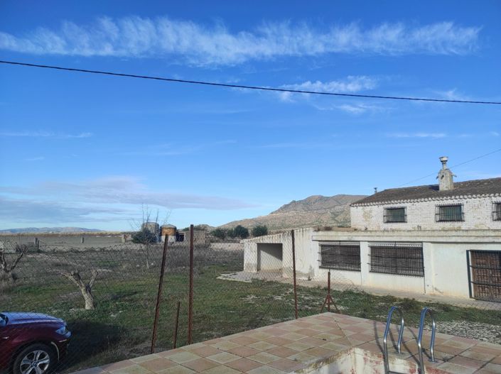 Image No.8-Maison de campagne de 4 chambres à vendre à Alicante