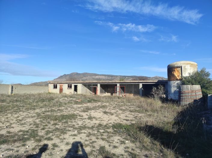 Image No.9-Maison de campagne de 4 chambres à vendre à Alicante