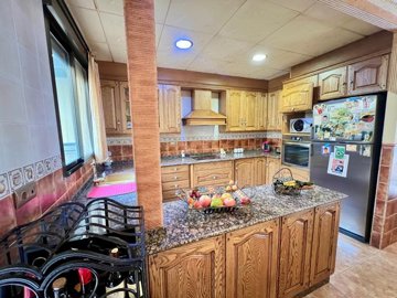 d698f2e81a2810698f2e81a2855