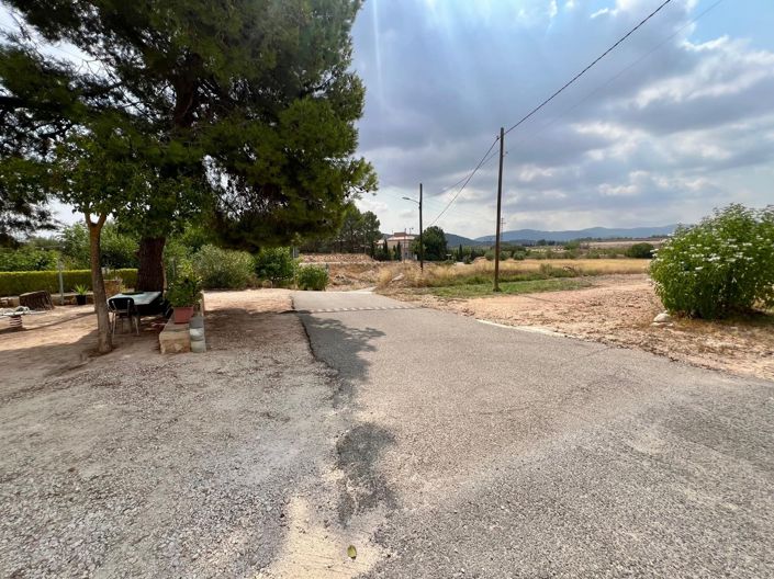 Image No.41-3 Bed Townhouse for sale