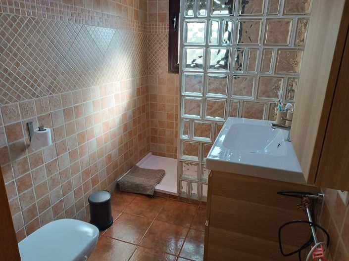 Image No.10-5 Bed Villa for sale