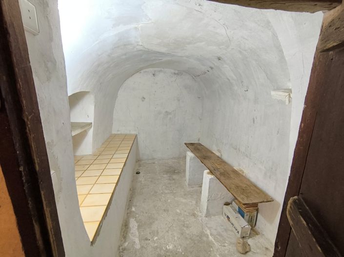 Image No.15-6 Bed Country House for sale