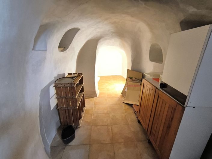 Image No.23-6 Bed Country House for sale