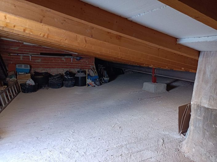 Image No.17-2 Bed Townhouse for sale