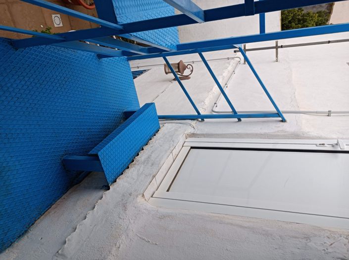 Image No.26-2 Bed Townhouse for sale