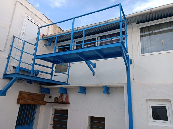 Image No.27-2 Bed Townhouse for sale