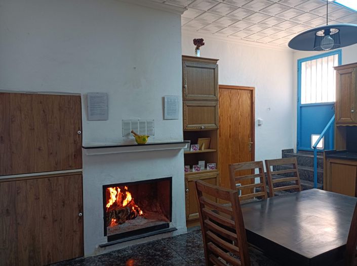 Image No.5-2 Bed Townhouse for sale