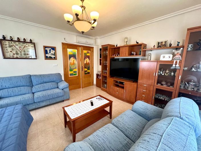 Image No.10-3 Bed Townhouse for sale