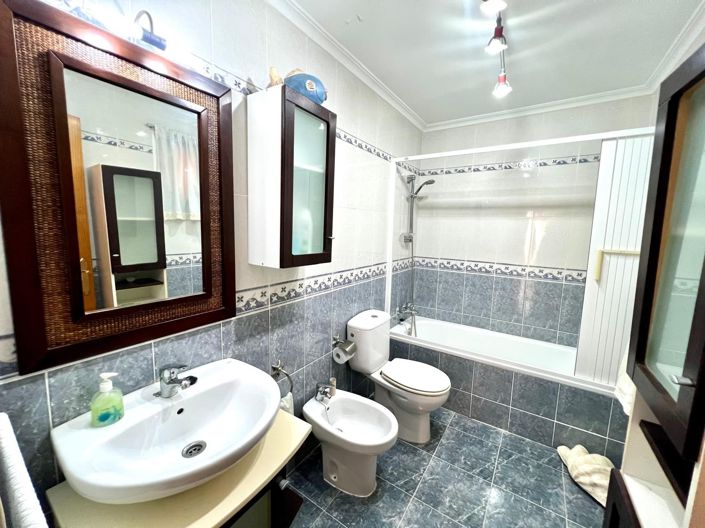 Image No.3-3 Bed Townhouse for sale