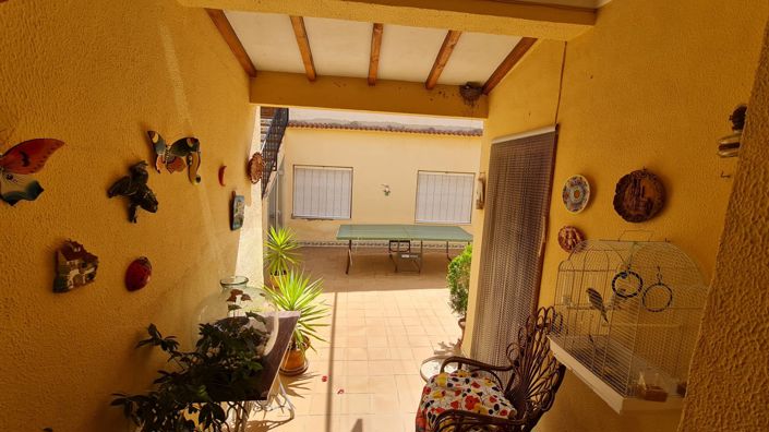 Image No.26-8 Bed Country House for sale