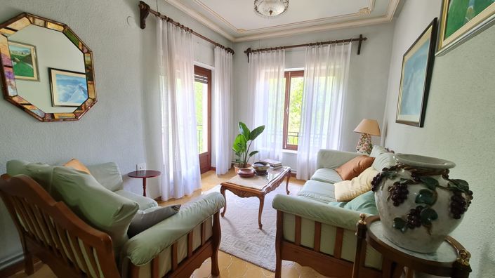 Image No.35-8 Bed Country House for sale