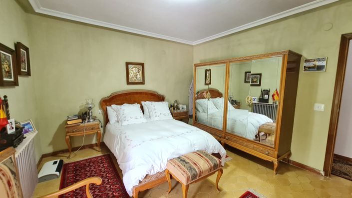 Image No.39-8 Bed Country House for sale