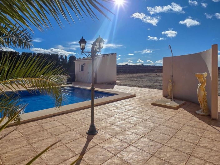 Image No.35-4 Bed Villa for sale