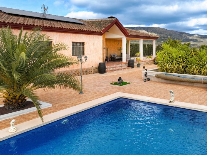 Image No.39-4 Bed Villa for sale