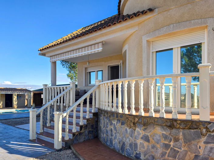 Image No.8-3 Bed Villa for sale