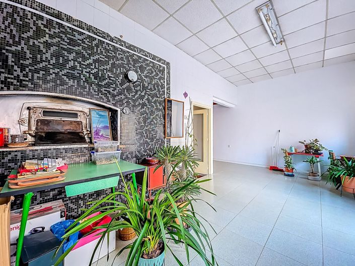 Image No.6-8 Bed Townhouse for sale