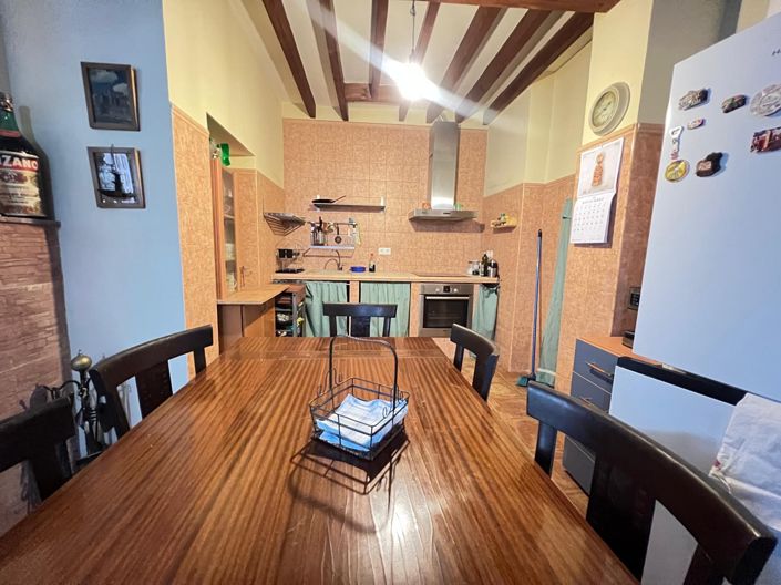 Image No.17-5 Bed Townhouse for sale