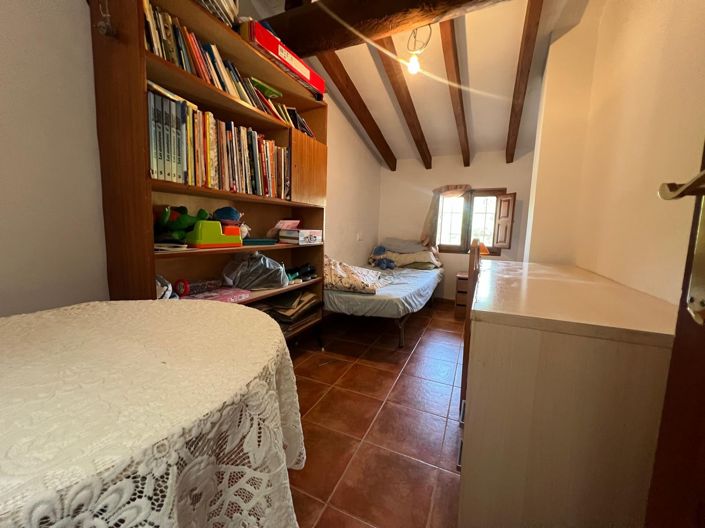 Image No.39-5 Bed Townhouse for sale